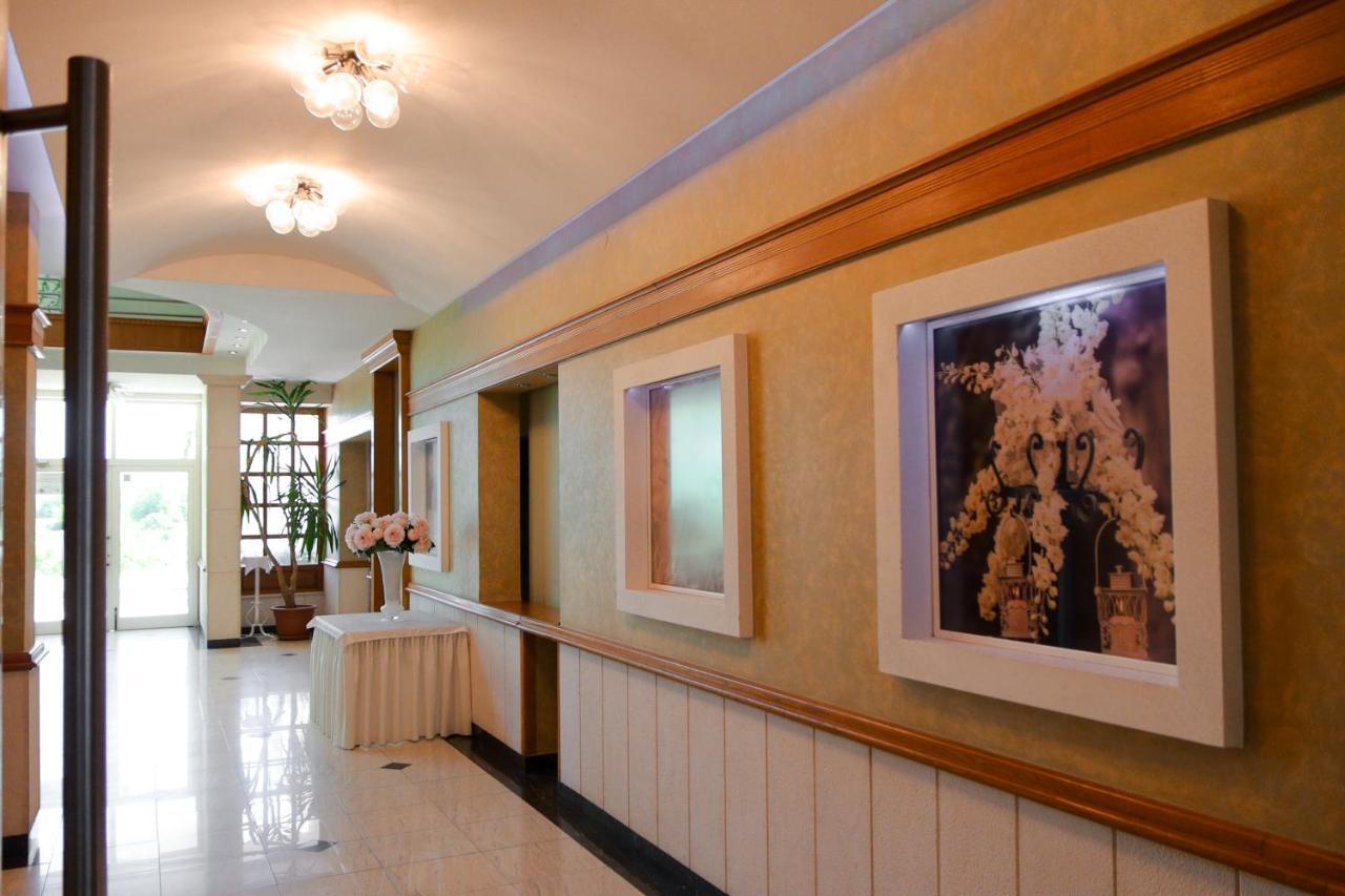Motel Lav Čapljina Exteriör bild