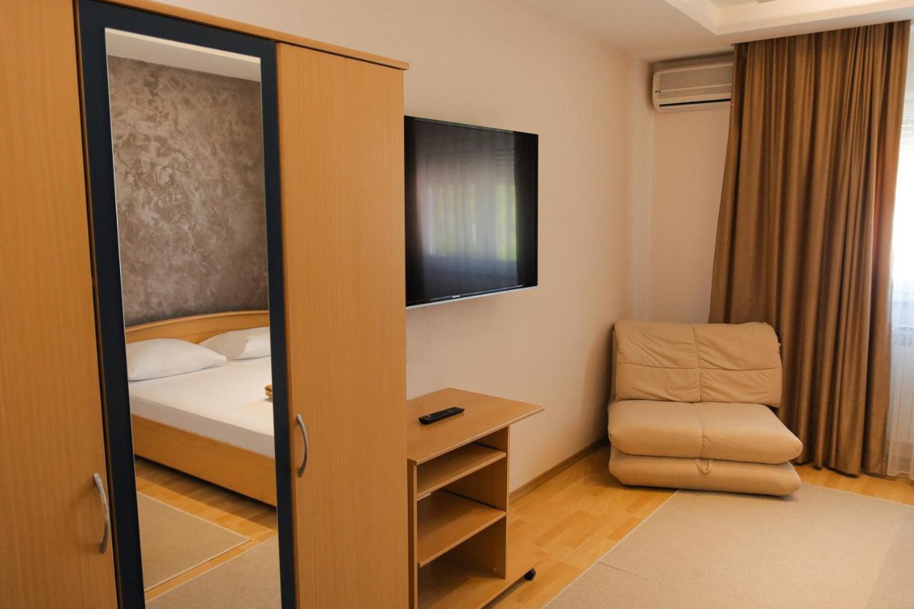 Motel Lav Čapljina Exteriör bild