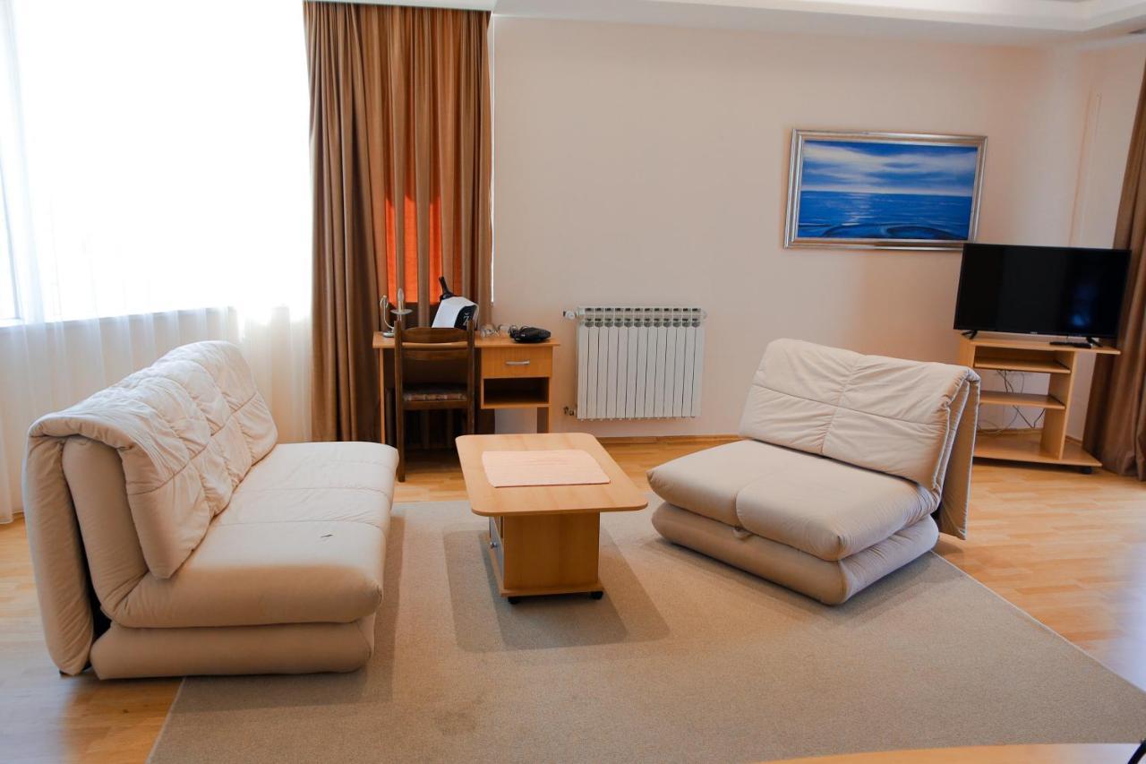 Motel Lav Čapljina Exteriör bild