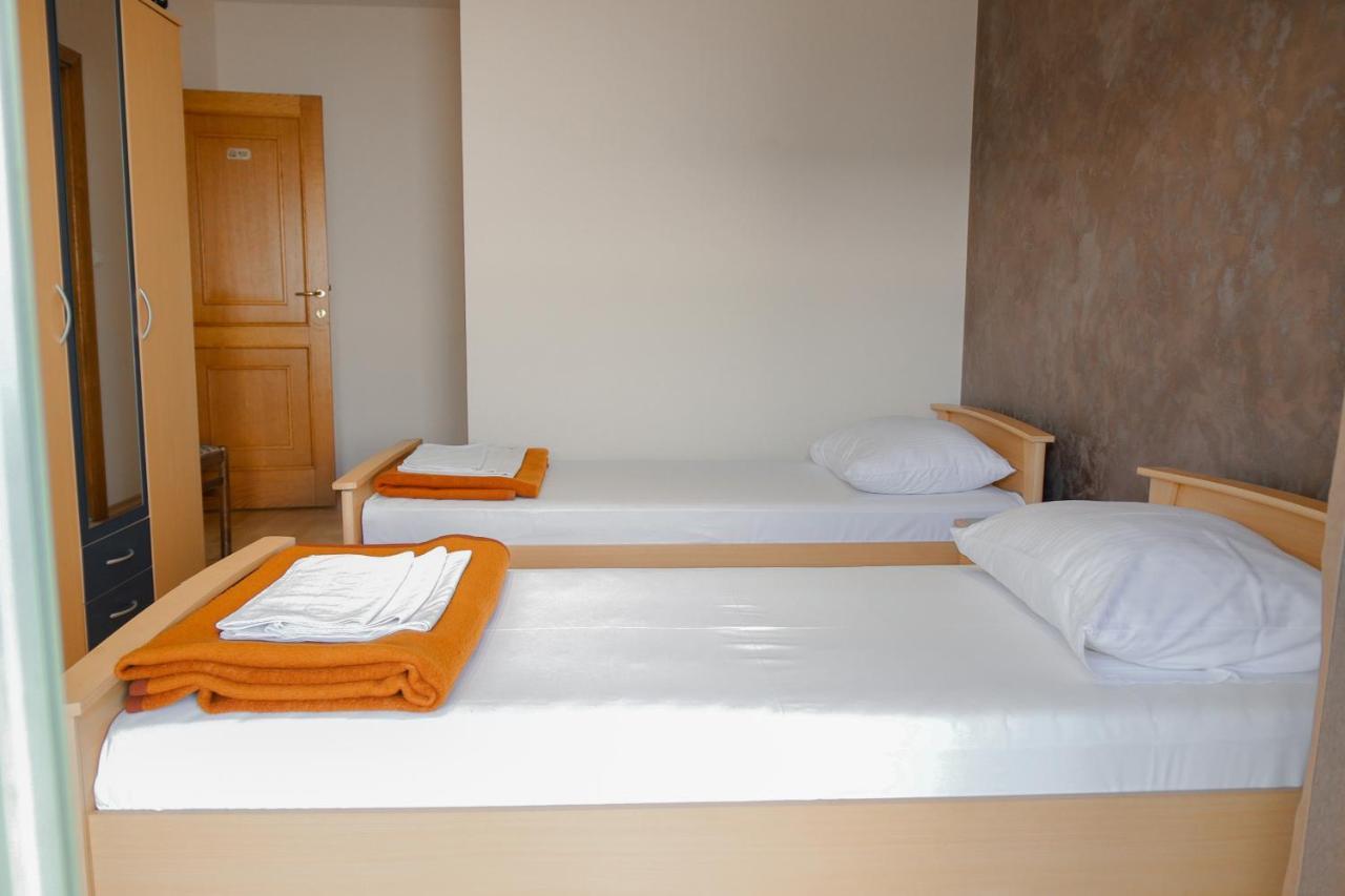 Motel Lav Čapljina Exteriör bild